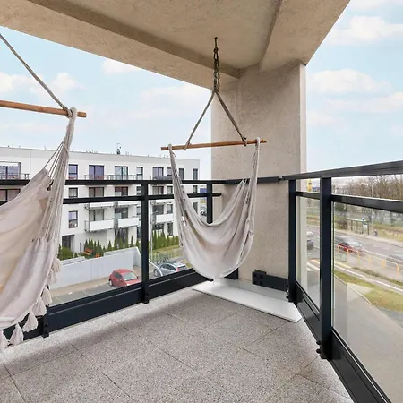 Apartament Elegant With Parking Space And Balcony By Renters Gdynia